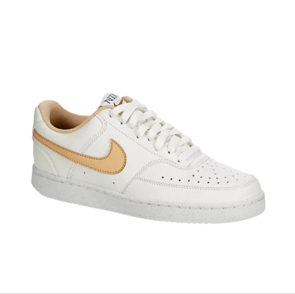 🦫♡Nike Court Vision Low